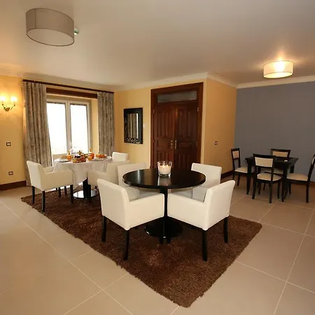 Quinta Do Medronhal * Cadaval